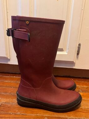 Bogs Women's Tall Waterproof Rain Boots - Wine